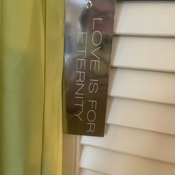 NWT lime green satin midi skirt - size L - Picture 3 of 4